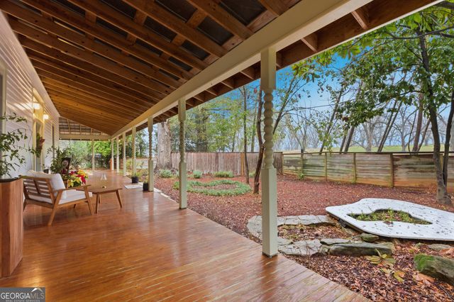 2569 Riverbend Road, Athens, GA 30605