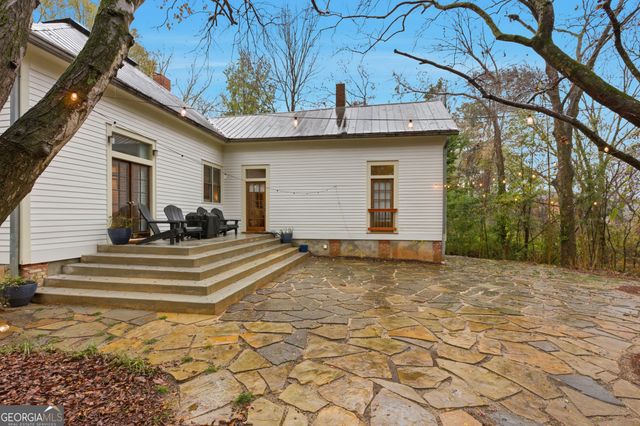 2569 Riverbend Road, Athens, GA 30605