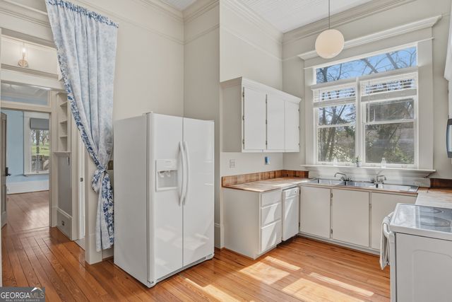 2569 Riverbend Road, Athens, GA 30605