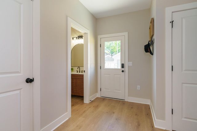 867 S 22nd Street, Columbus, OH 43206