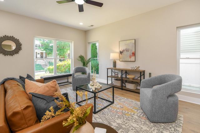 867 S 22nd Street, Columbus, OH 43206