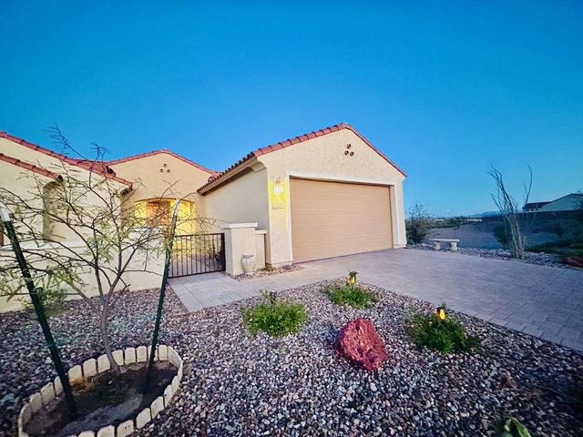 2525 N Riverside Drive, Florence, AZ 85132