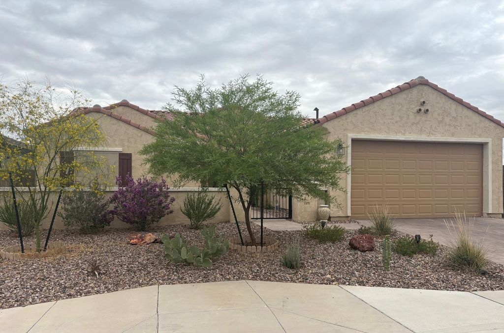 2525 N Riverside Drive, Florence, AZ 85132