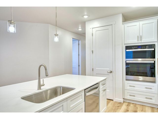 1456 Mullers Dr, Windsor, CO 80550