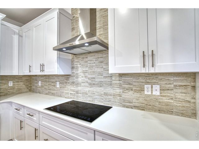 1456 Mullers Dr, Windsor, CO 80550