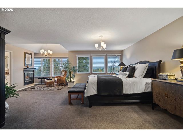 1611 ARRAN Ct, West Linn, OR 97068