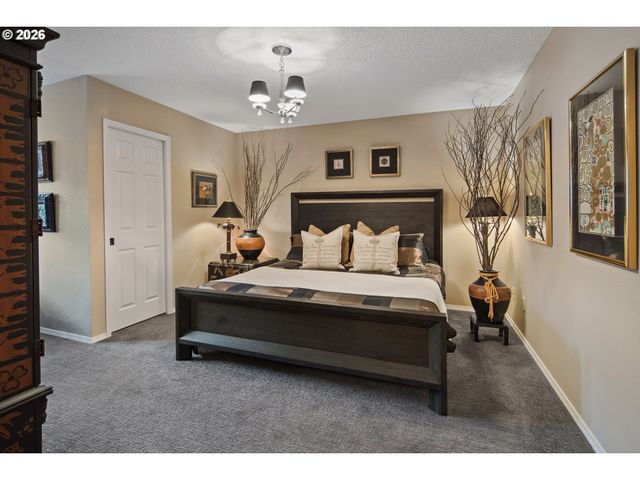 1611 ARRAN Ct, West Linn, OR 97068