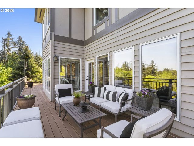 1611 ARRAN Ct, West Linn, OR 97068