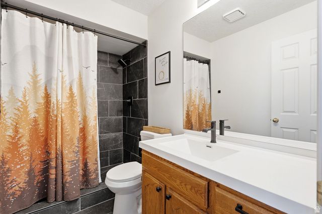 934 W MEADOWLARK LN, West Bountiful, UT 84087