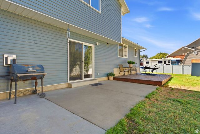 934 W MEADOWLARK LN, West Bountiful, UT 84087