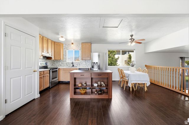 934 W MEADOWLARK LN, West Bountiful, UT 84087
