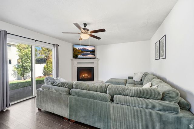 934 W MEADOWLARK LN, West Bountiful, UT 84087