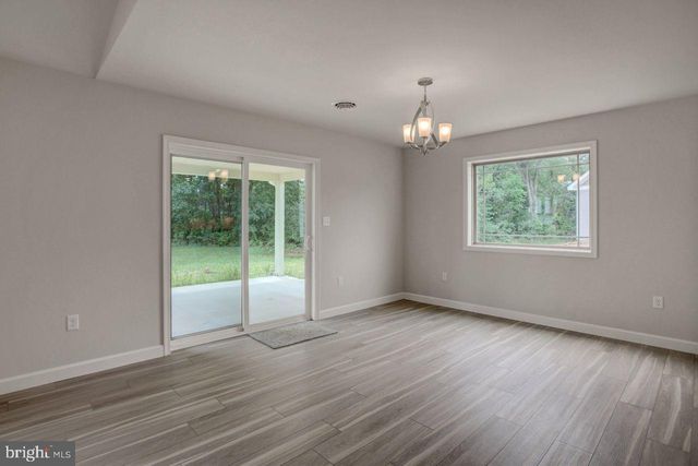 1509 TREELINE DR, Chambersburg, PA 17202