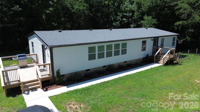3585 Woodstream Drive, Maiden, NC 28650