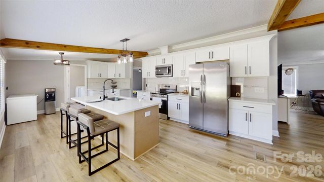 3585 Woodstream Drive, Maiden, NC 28650
