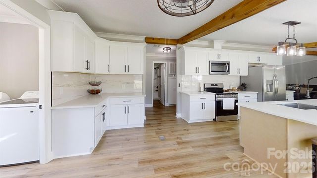 3585 Woodstream Drive, Maiden, NC 28650