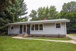 167 E Delaware Avenue, Benton Harbor, MI 49022