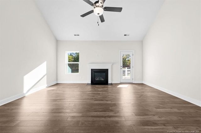 422 Pinnacle Court, Raeford, NC 28376