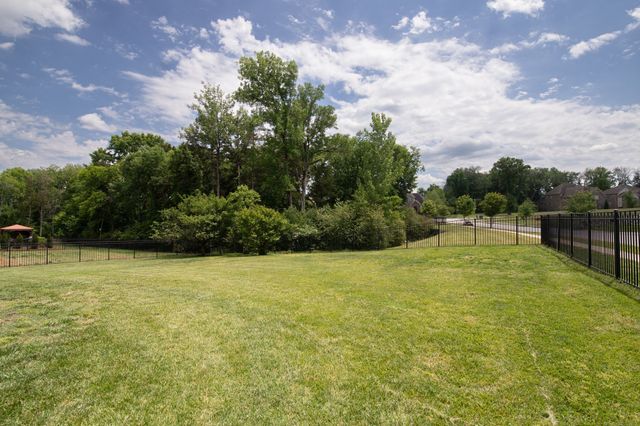101 Corbin Ct, Nolensville, TN 37135