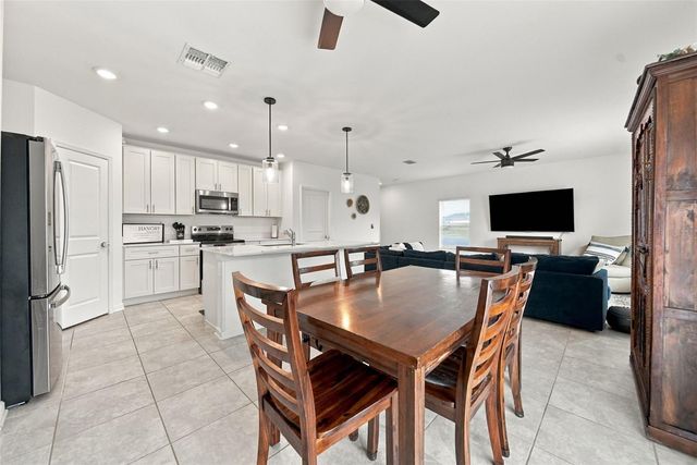 506 BELL PRAIRIE CIRCLE, Lake Wales, FL 33859