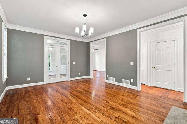 1593 Walkway Court SW, Lilburn, GA 30047