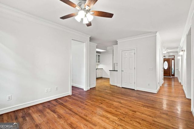1593 Walkway Court SW, Lilburn, GA 30047