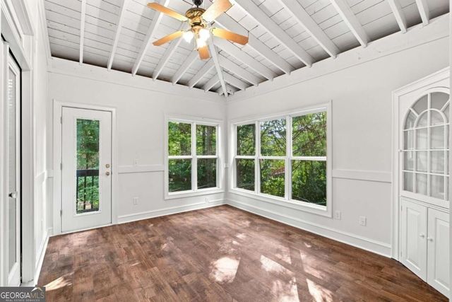 1593 Walkway Court SW, Lilburn, GA 30047