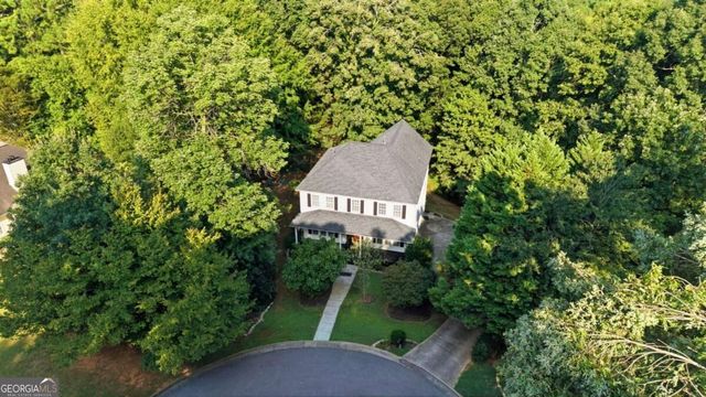 1593 Walkway Court SW, Lilburn, GA 30047