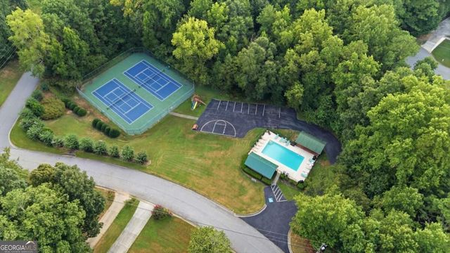 1593 Walkway Court SW, Lilburn, GA 30047