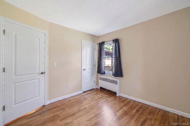 168 W 21st Street, Deer Park, NY 11729