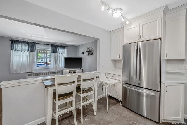 168 W 21st Street, Deer Park, NY 11729