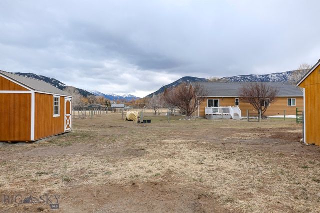 98 Miller Drive, Livingston, MT 59047