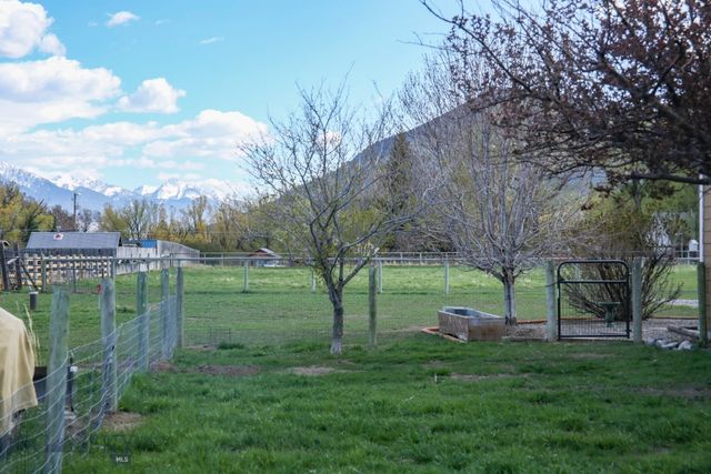 98 Miller Drive, Livingston, MT 59047