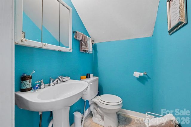 3315 Carver Place, Charlotte, NC 28269