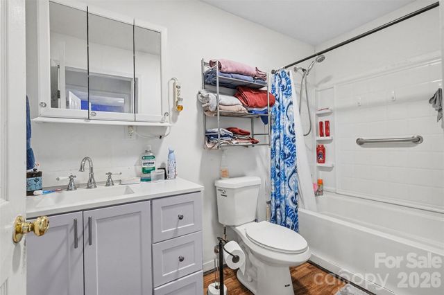 3315 Carver Place, Charlotte, NC 28269