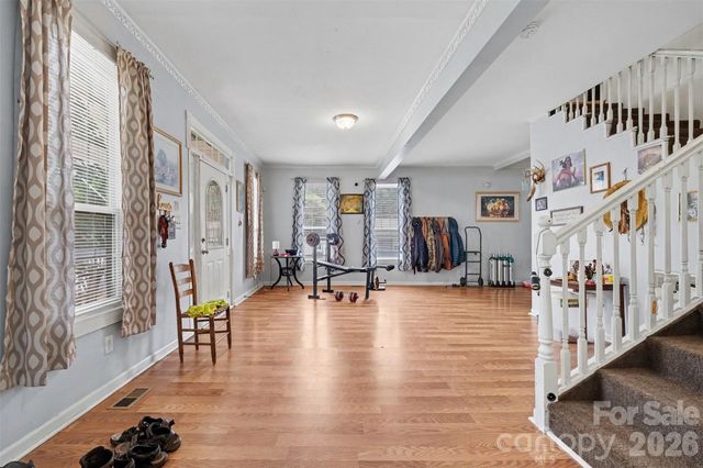 3315 Carver Place, Charlotte, NC 28269