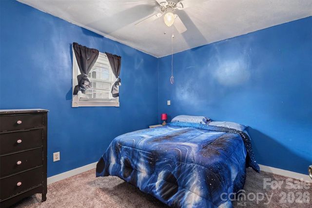 3315 Carver Place, Charlotte, NC 28269