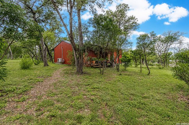 2939 Goat Hill Rd, Lakehills, TX 78063