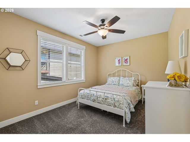 3713 Ne 119TH St, Vancouver, WA 98686