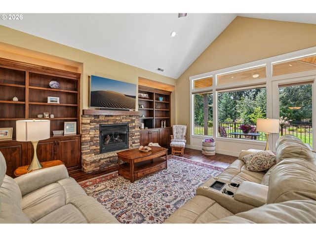 3713 Ne 119TH St, Vancouver, WA 98686
