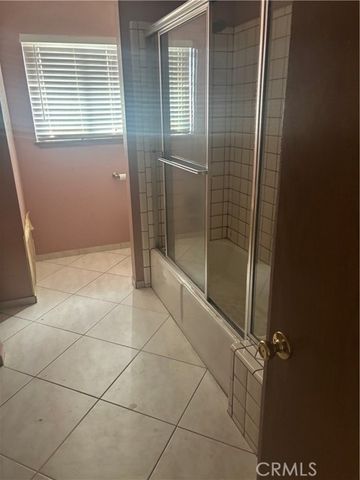 18515 Kalin Ranch Drive, Victorville, CA 92395