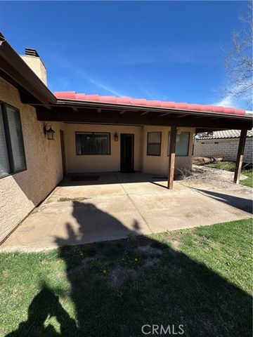 18515 Kalin Ranch Drive, Victorville, CA 92395