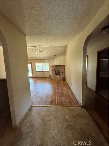 18515 Kalin Ranch Drive, Victorville, CA 92395