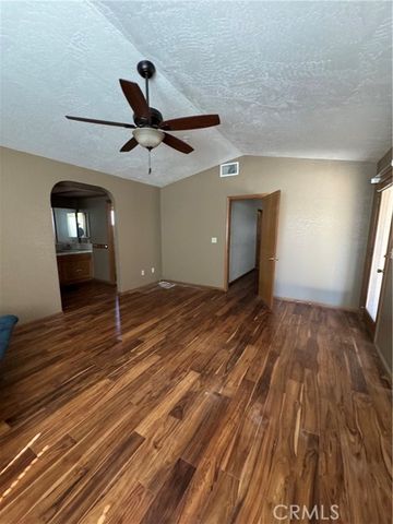 18515 Kalin Ranch Drive, Victorville, CA 92395