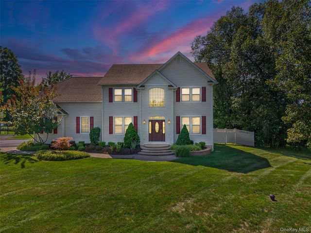 30 Somerset Lane, Warwick, NY 10990