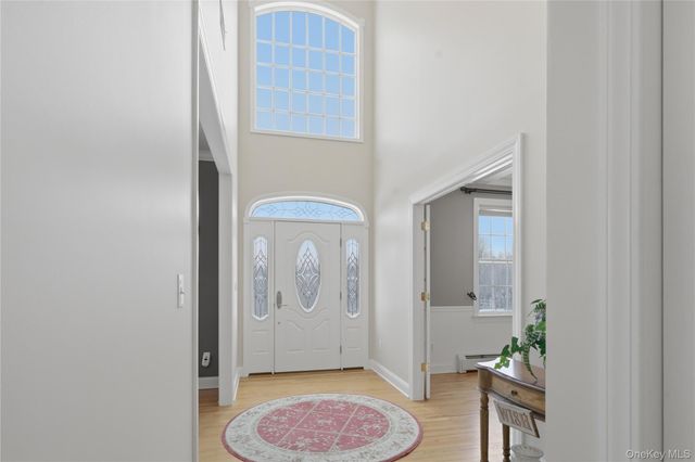 30 Somerset Lane, Warwick, NY 10990