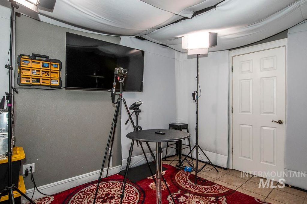 105 N 5th Ave, Caldwell, ID 83605 photo 22