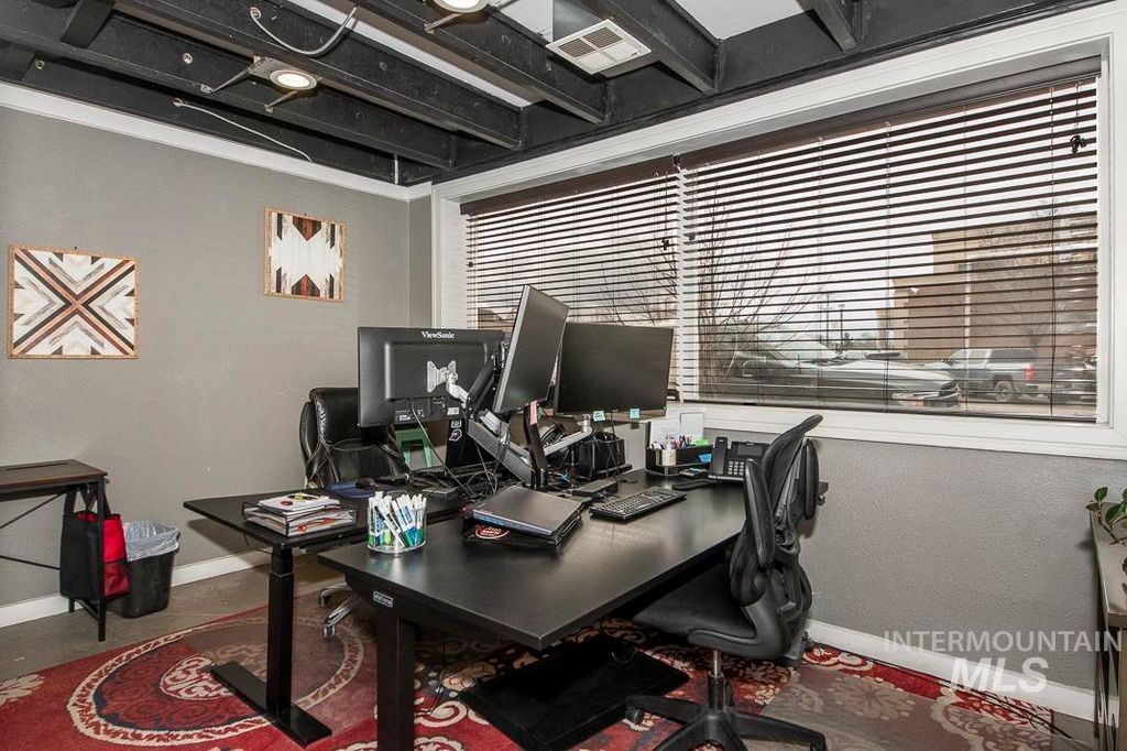 105 N 5th Ave, Caldwell, ID 83605 photo 9