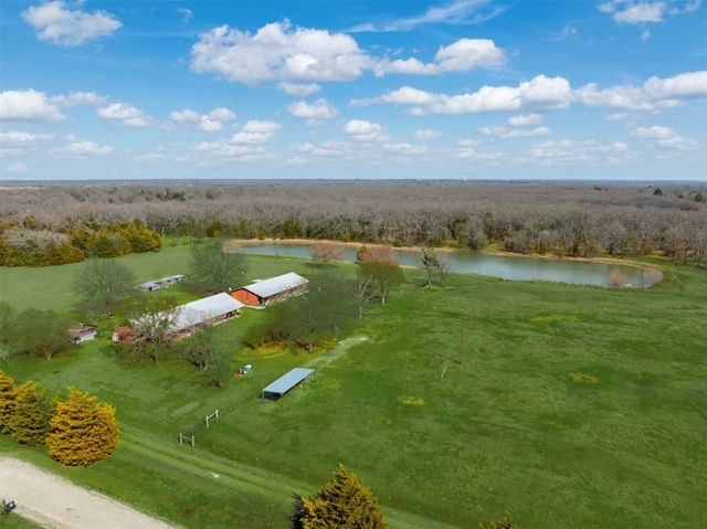 1900 County Road 33900, Powderly, TX 75473