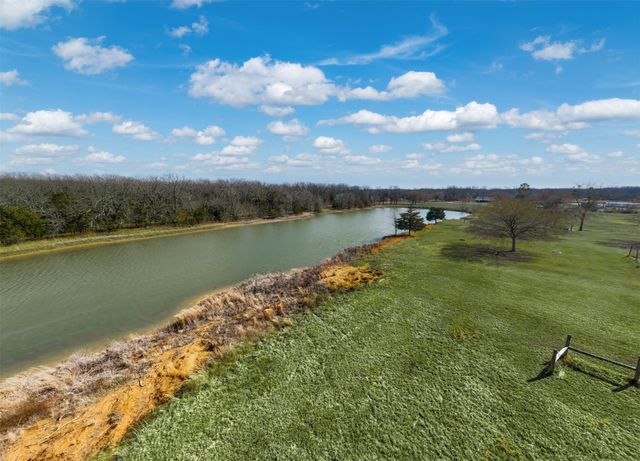 1900 County Road 33900, Powderly, TX 75473